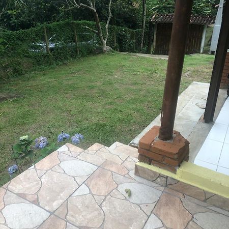Casa Amarela Prumirim Ubatuba Buitenkant foto